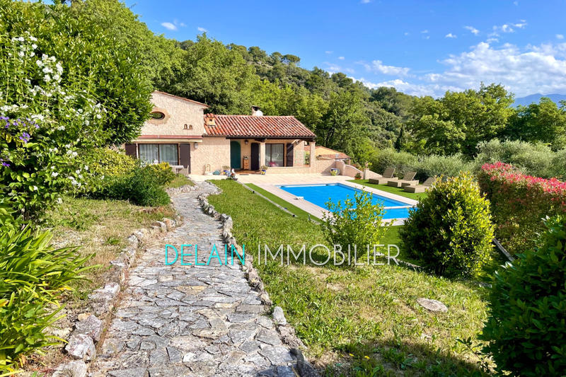 Maison - 149 m² - 4 pièces