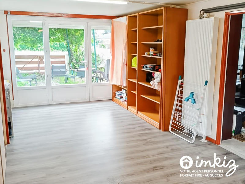 Maison - 180 m² - 8 pièces