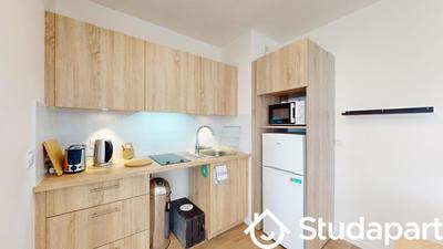 Chambre - 10 m² - 1 pièce