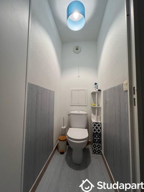 Chambre - 9 m² - 1 pièce