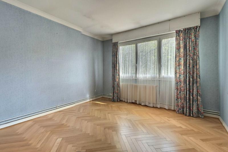 Maison - 151 m² - 6 pièces