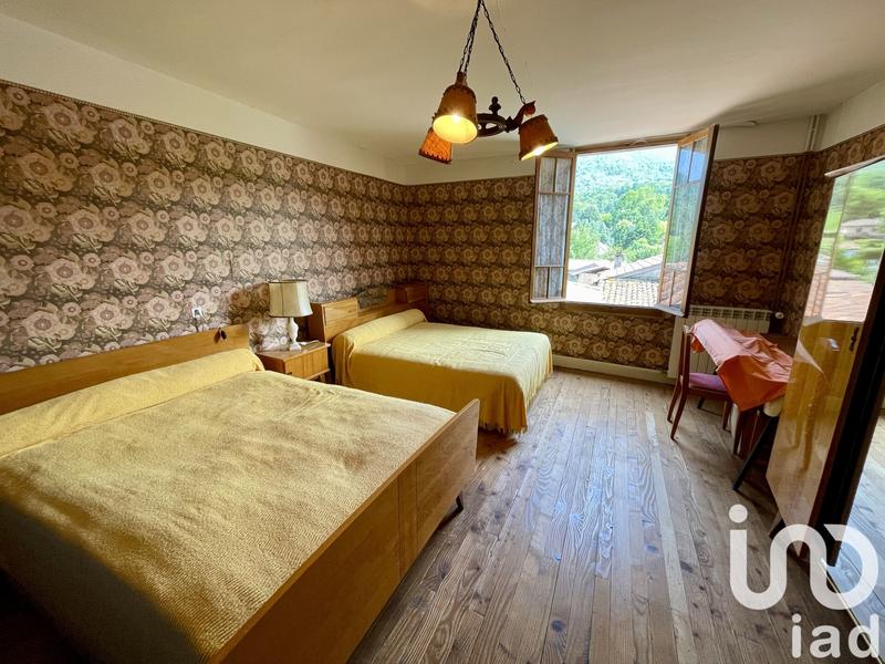 Maison - 145 m² - 6 pièces