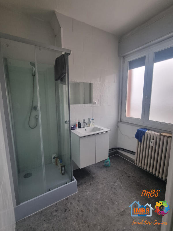 Appartement - 25 m² - 5 pièces