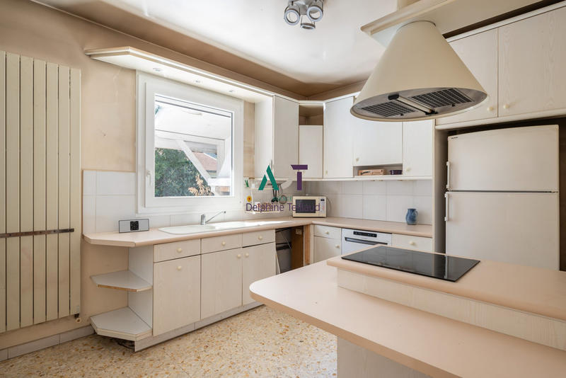 Maison - 145 m² - 5 pièces