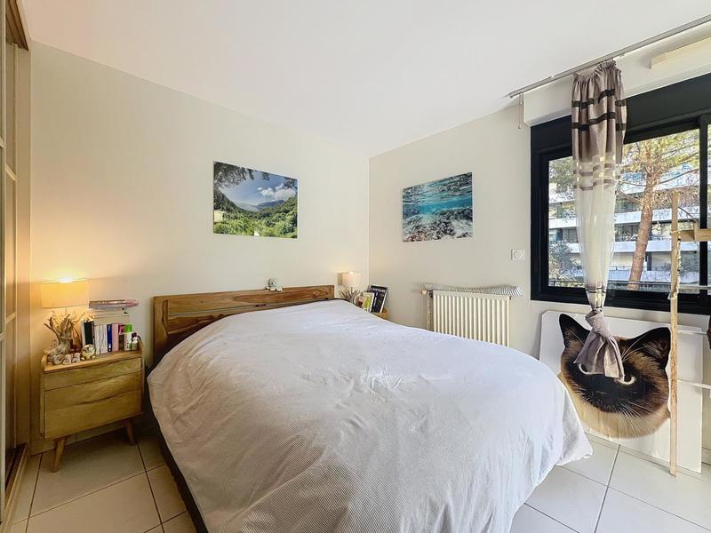 Appartement - 101 m² - 5 pièces