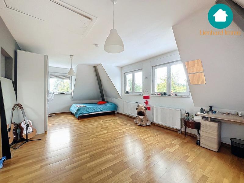 Villa - 280 m² - 7 pièces