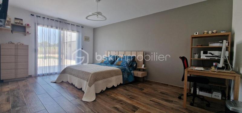 Villa - 213 m² - 5 pièces