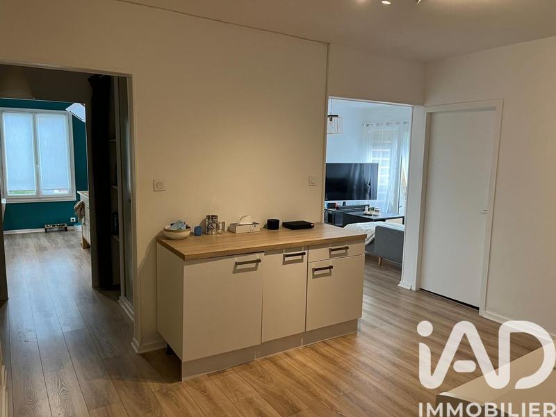 Appartement - 98 m² - 4 pièces