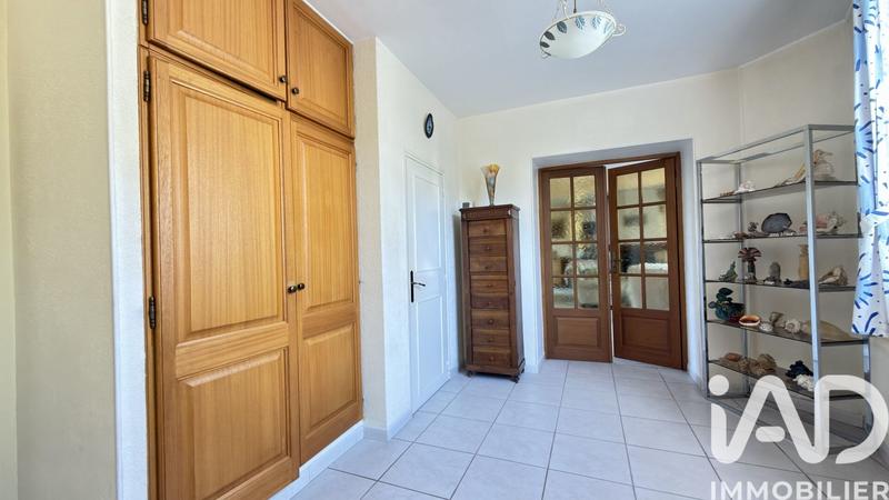 Maison - 159 m² - 7 pièces