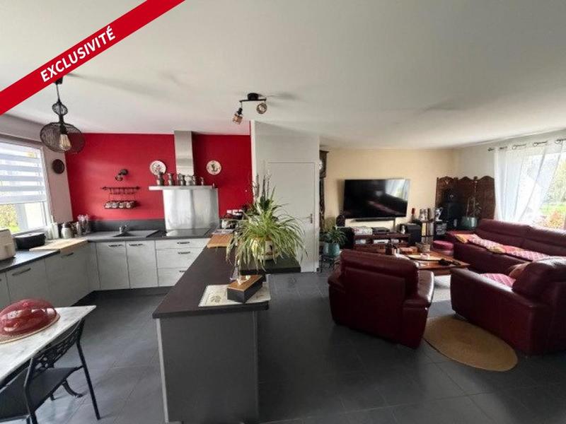 Maison traditionnelle - 91 m² - 5 pièces