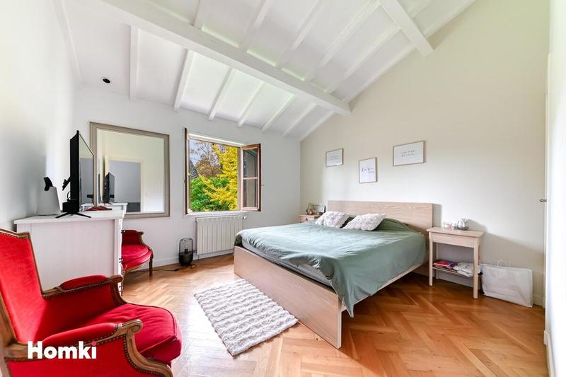 Maison - 185 m² - 6 pièces