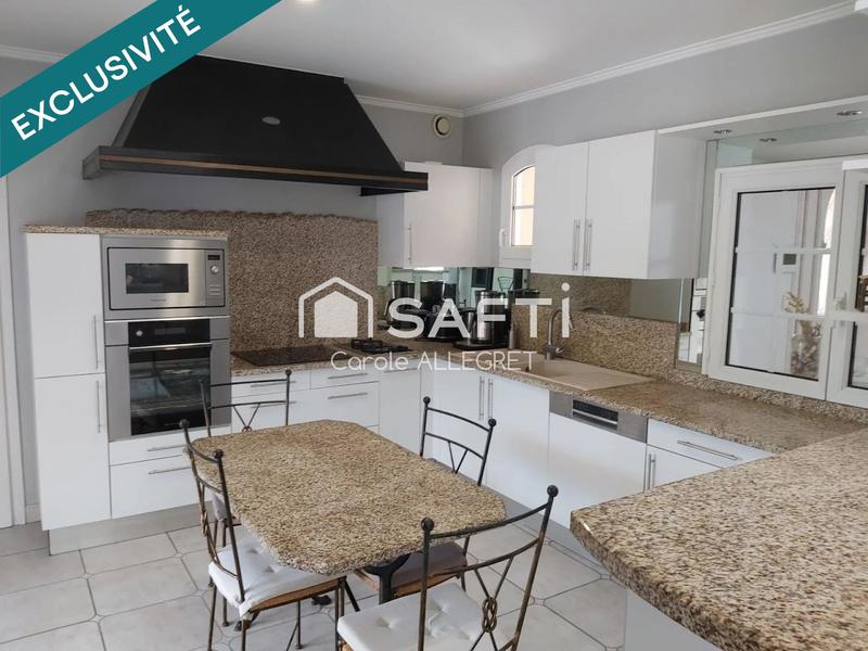 Maison - 180 m² - 6 pièces