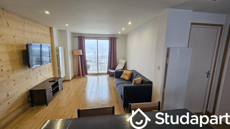 Appartement - 75 m² - 3 pièces