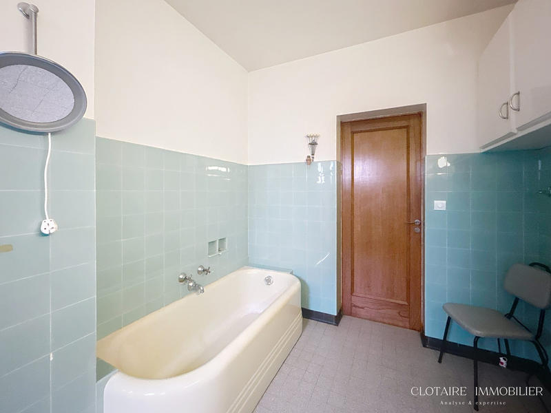 Maison ancienne - 279 m² - 13 pièces