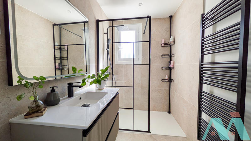 Maison - 100 m² - 4 pièces