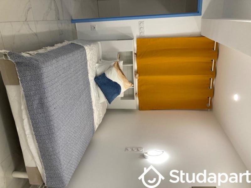 Chambre - 12 m² - 1 pièce