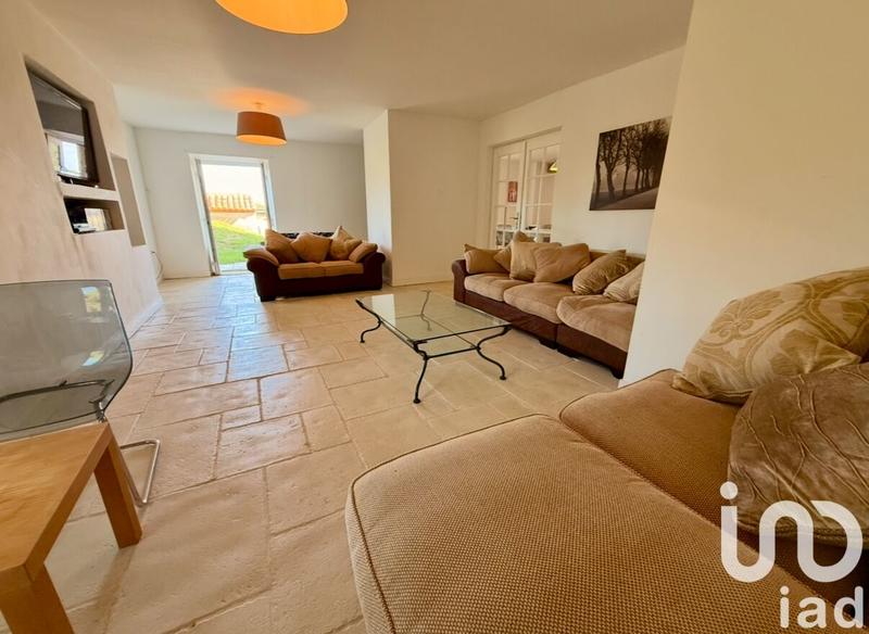 Maison - 332 m² - 11 pièces