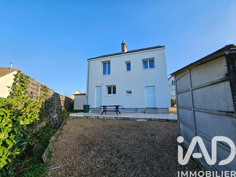 Maison - 82 m² - 5 pièces