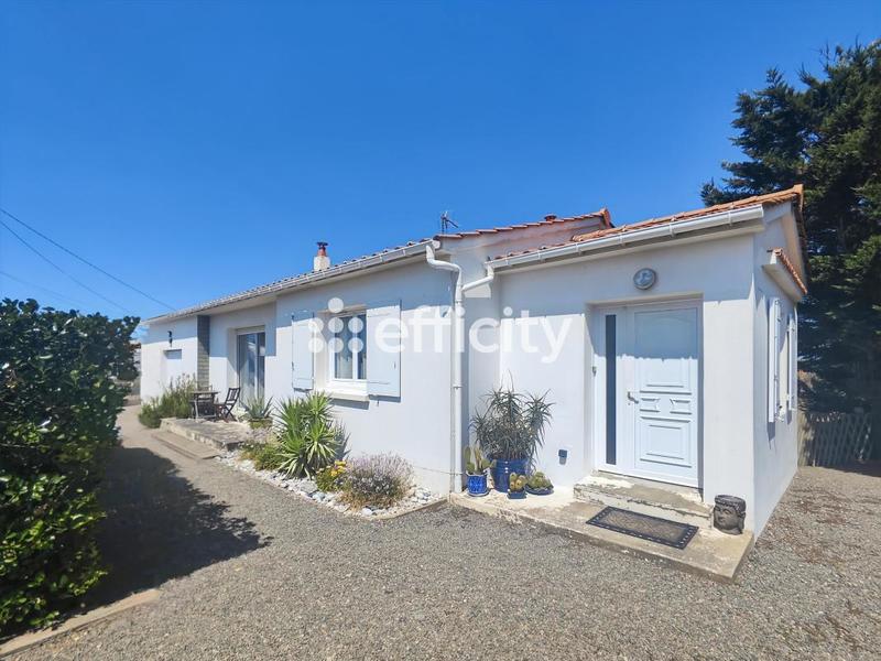 Maison - 87 m² - 5 pièces