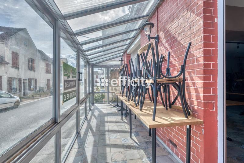 Fonds de commerce - 200 m²