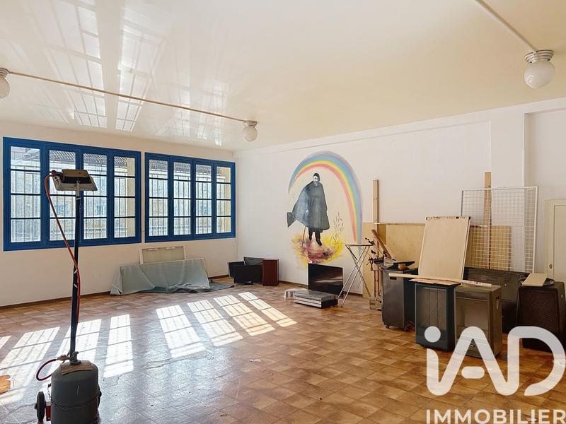 Immeuble - 2 600 m²