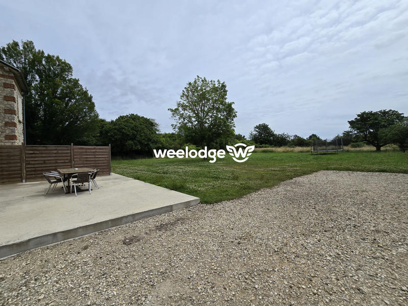 Maison - 282 m² - 13 pièces