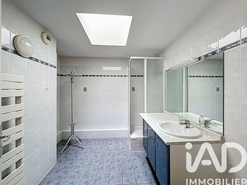 Appartement - 104 m² - 5 pièces