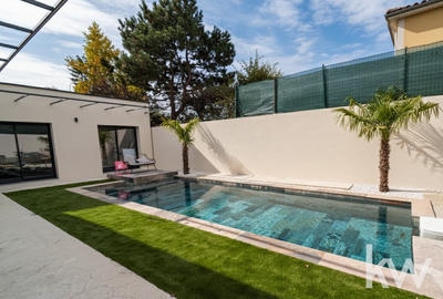 Maison - 112 m² - 4 pièces