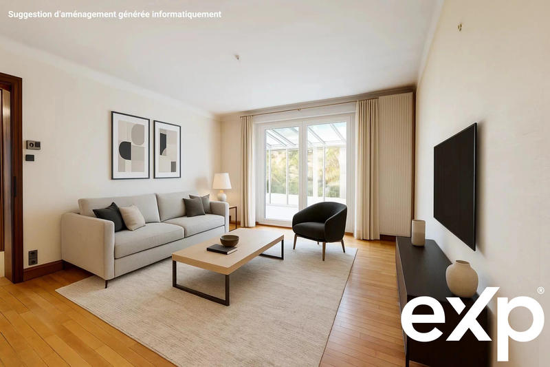 Maison - 204 m² - 7 pièces