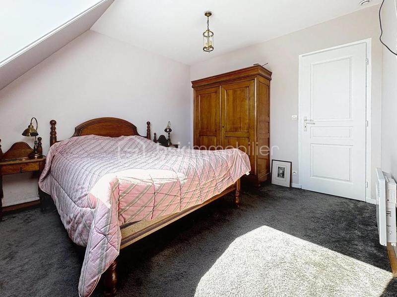 Propriété - 377 m² - 9 pièces