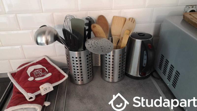 Chambre - 11 m² - 1 pièce