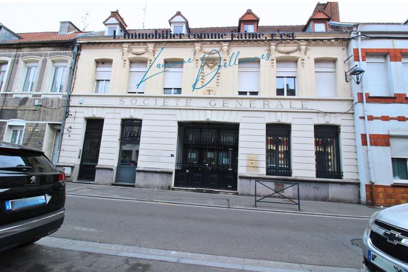 Local commercial - 215 m² - 1 pièce