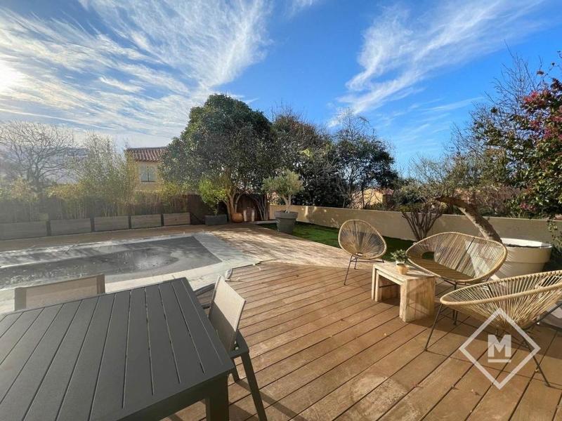 Maison - 109 m² - 5 pièces