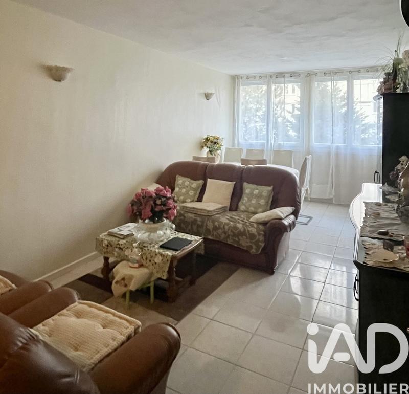 Appartement - 70 m² - 4 pièces