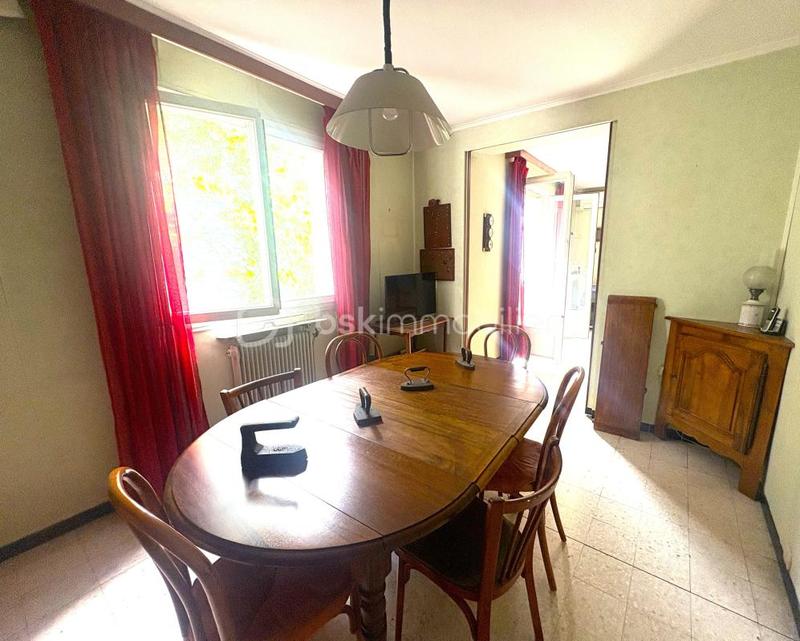 Appartement - 67 m² - 4 pièces