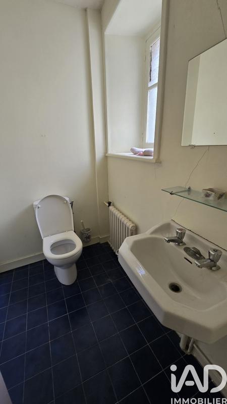 Maison - 200 m² - 8 pièces