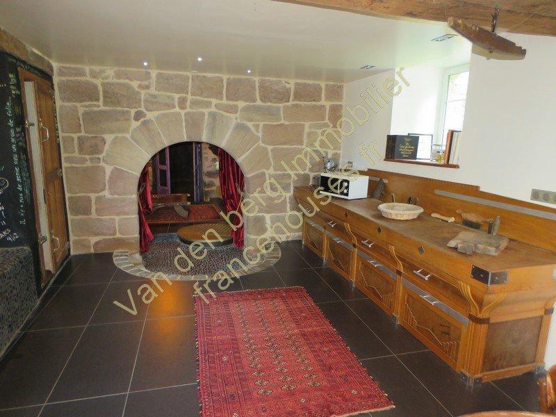 Maison - 184 m² - 6 pièces