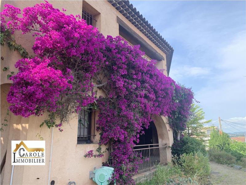 Maison traditionnelle - 183 m² - 8 pièces