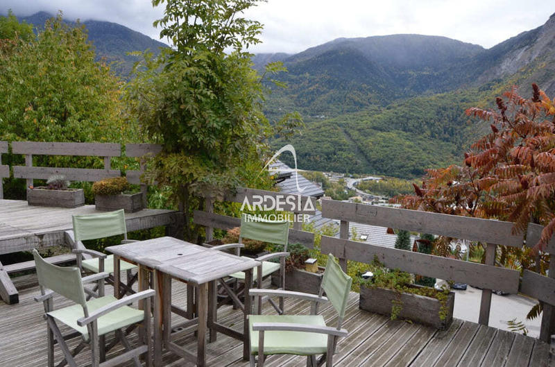 Maison - 136 m² - 4 pièces