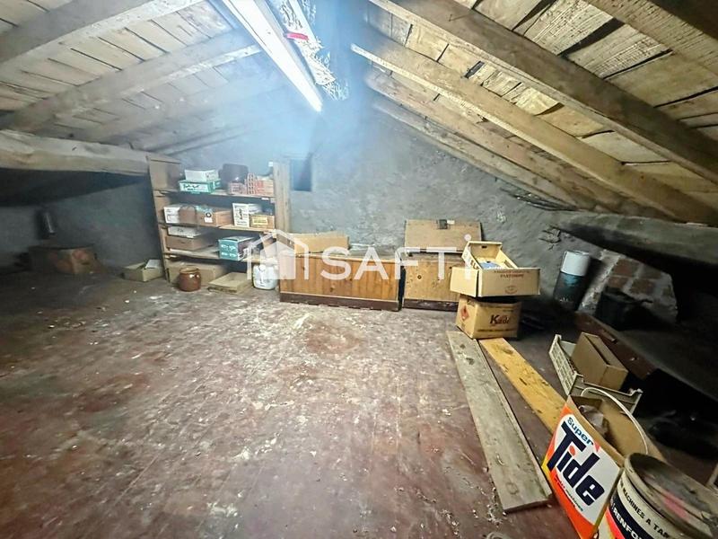 Maison - 207 m² - 7 pièces