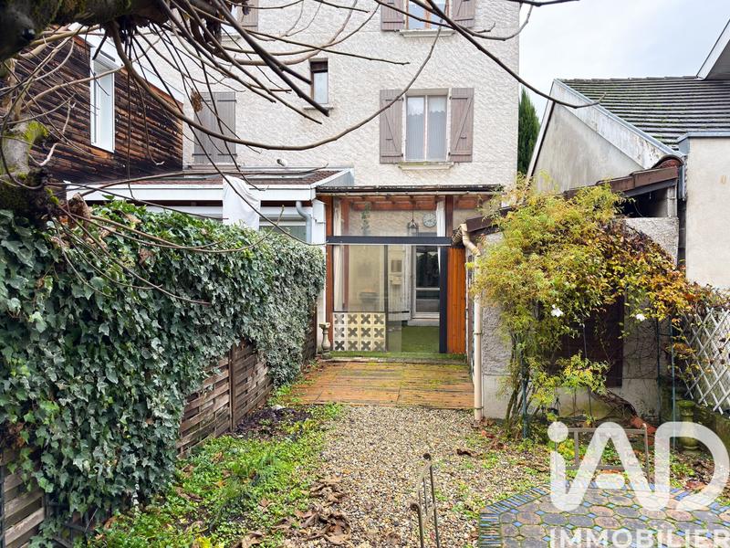 Maison - 175 m² - 5 pièces