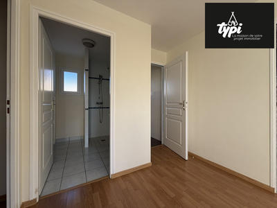 Maison contemporaine - 102 m² - 5 pièces