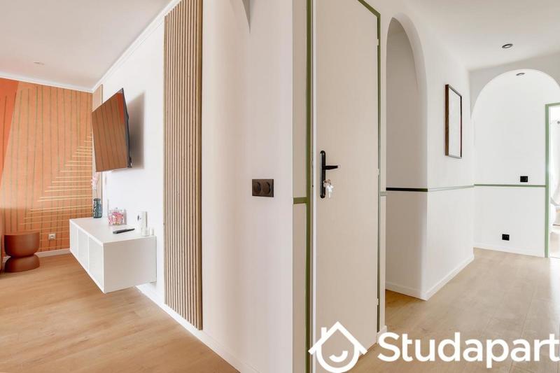 Chambre - 13 m² - 1 pièce