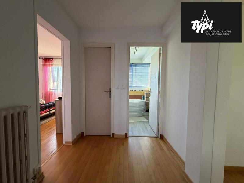 Maison - 148 m² - 8 pièces