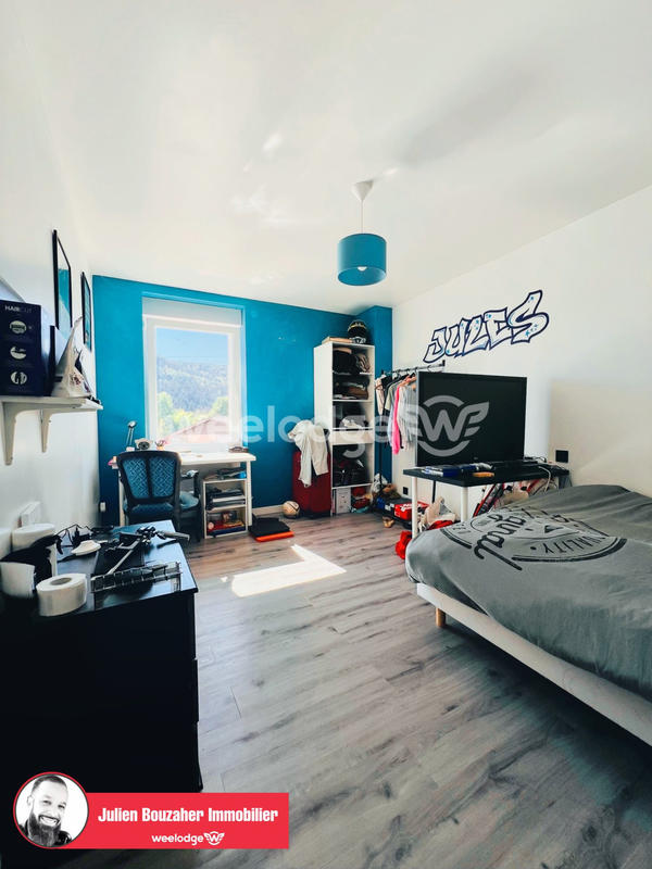 Maison - 137 m² - 5 pièces