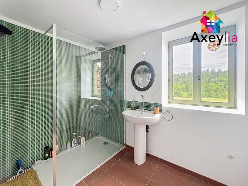 Maison - 97 m² - 5 pièces