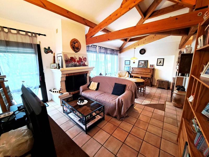 Maison - 150 m² - 7 pièces