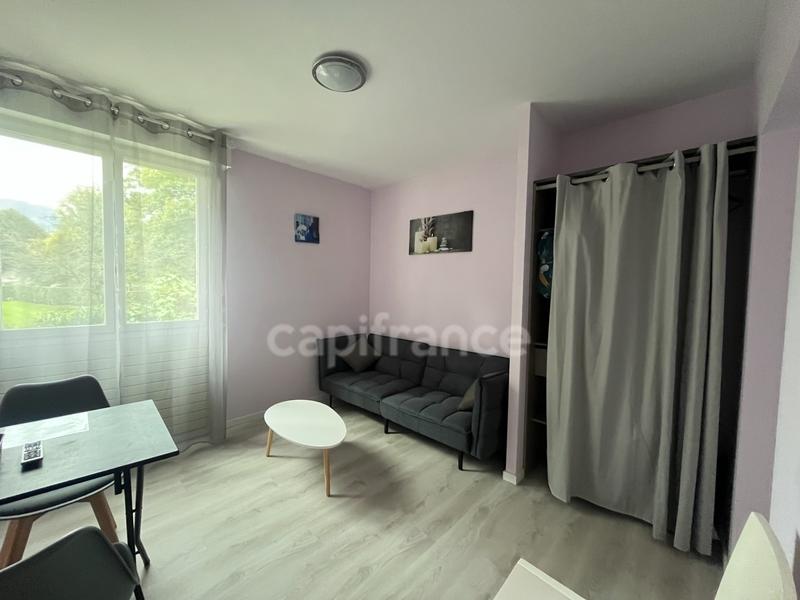 Maison - 472 m² - 15 pièces