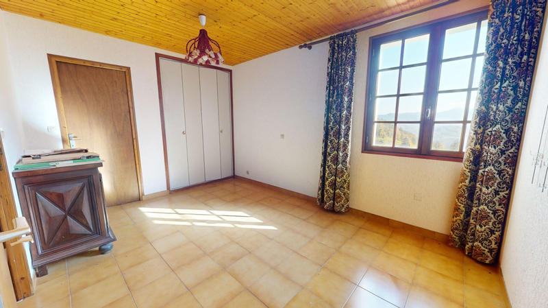 Maison - 172 m² - 7 pièces