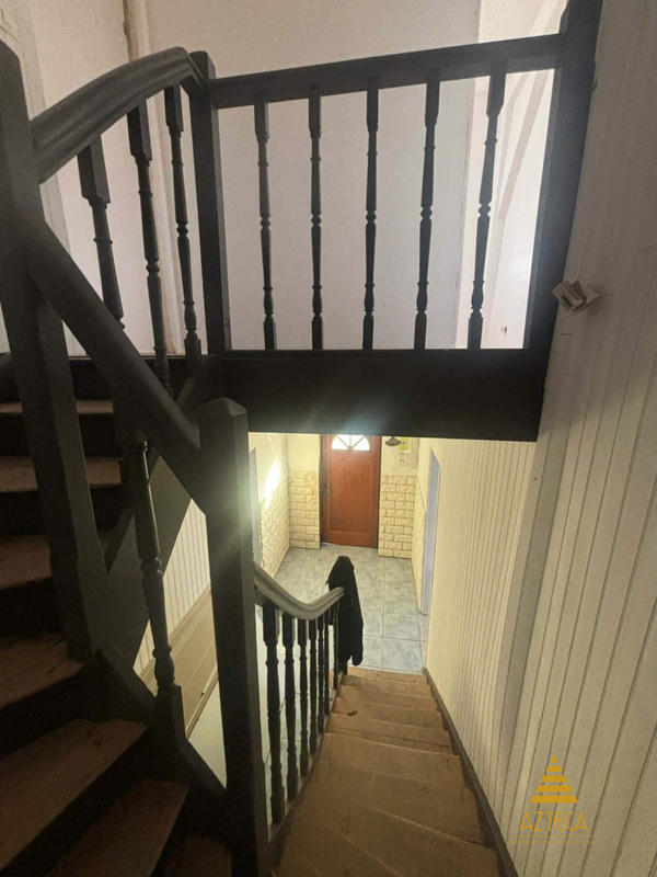 Maison ancienne - 162 m² - 8 pièces